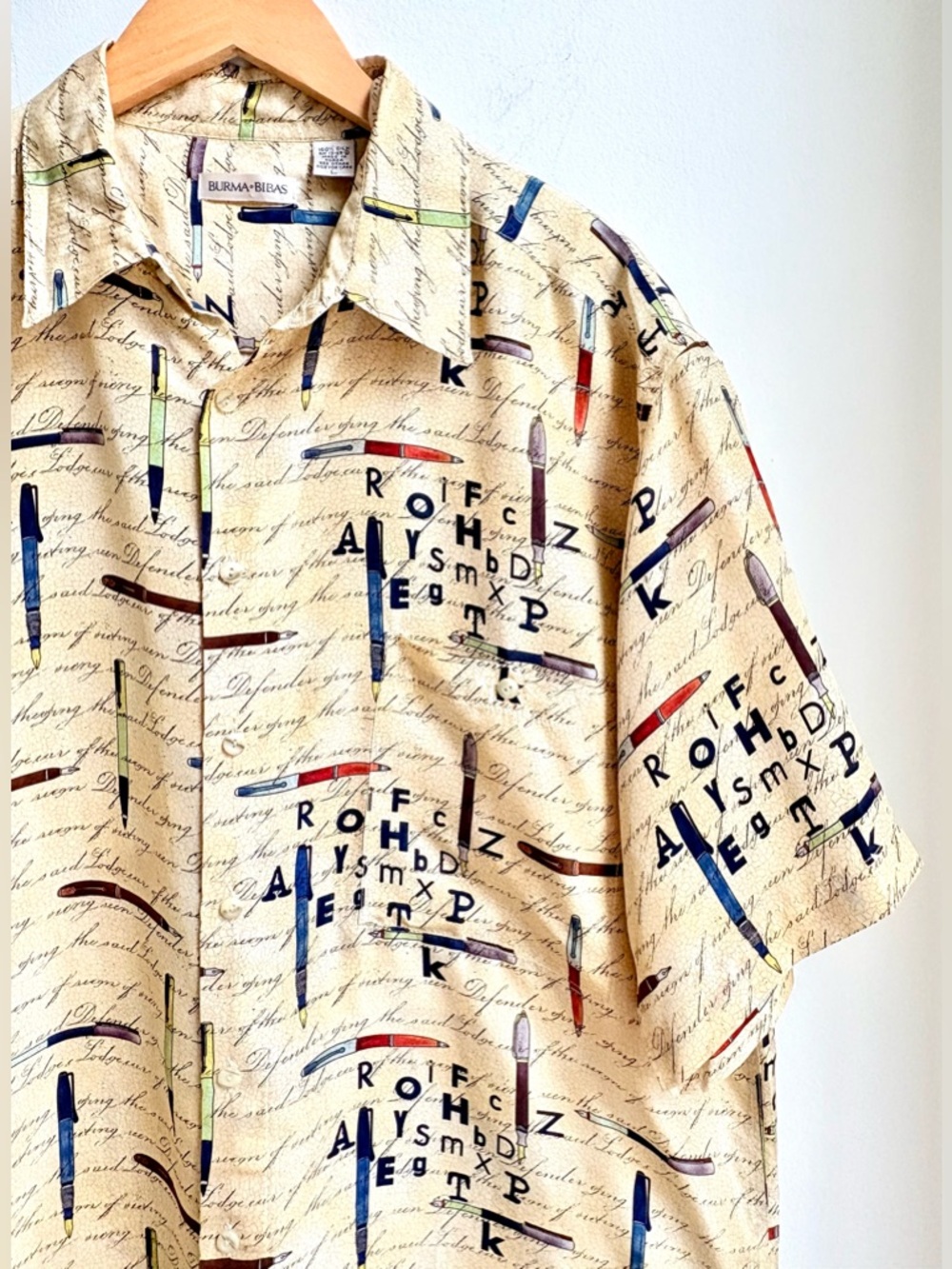 VTG Burma Bibas 100% Silk Novelty Print Colorful PENS Unique Men’s Shirt SIZE L - Picture 2 of 6